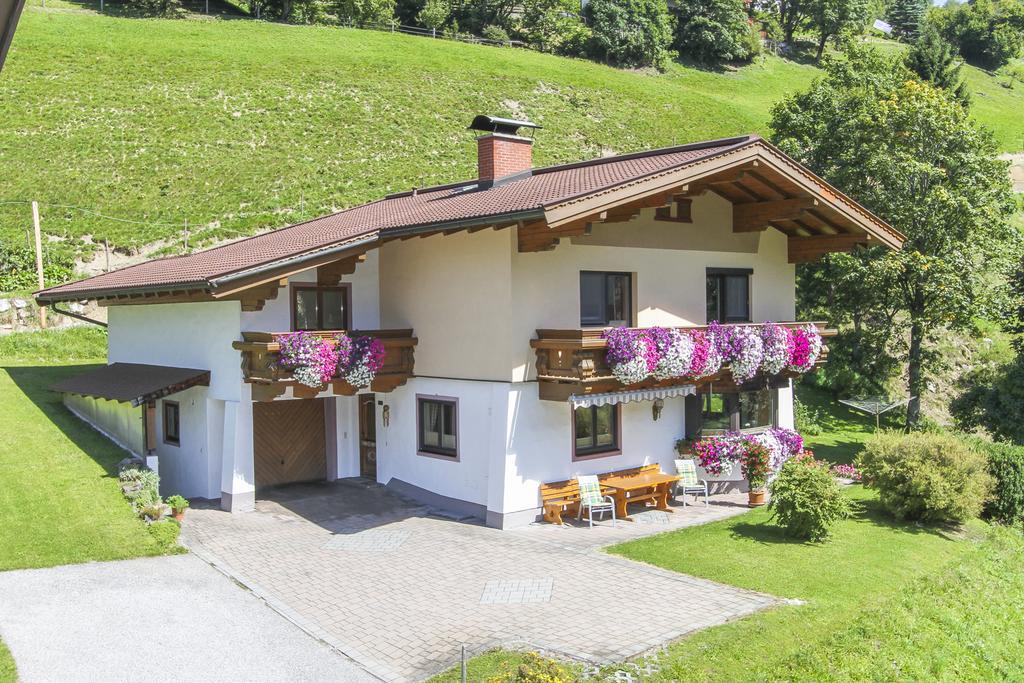 Apartament Haus Schwaighofer Saalbach-Hinterglemm Zewnętrze zdjęcie